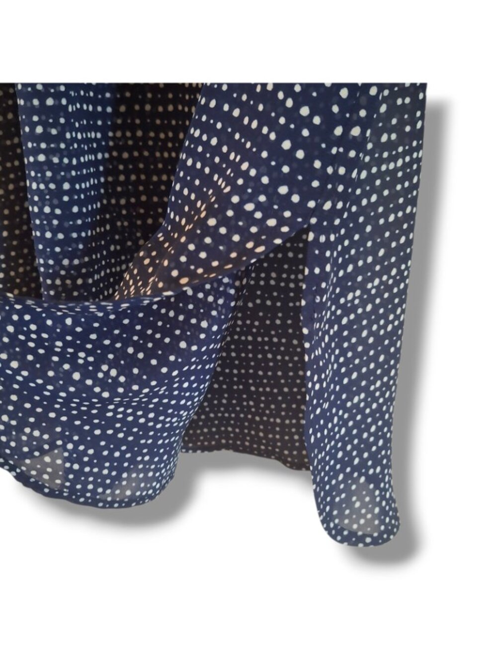Women's Chaps Button Down Blouse SZ L Navy White Polka Dot Sheer Tunic NWT - Picture 3 of 9